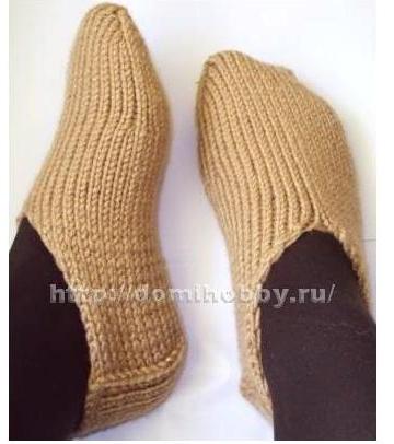 Вязанные носки на спицах без шва