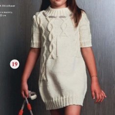 Вязать спицами платье девочке 2 года
