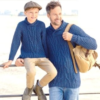 Вязание пуловеров для отца и сына в одном стиле